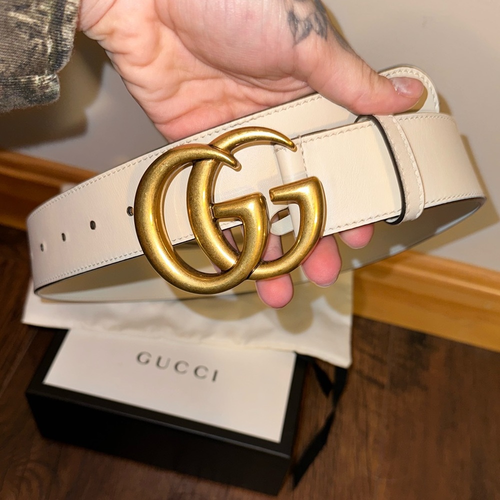 Leather belt with double G buckle